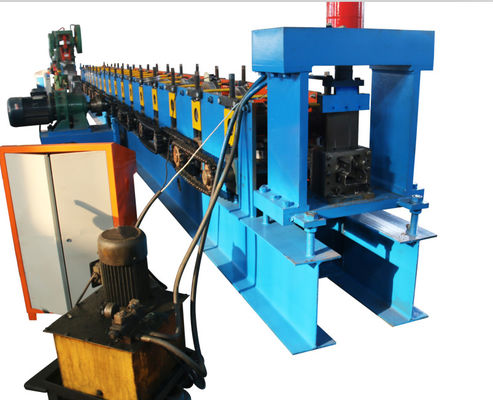 알루미늄판을 위한 4.5T 저장 랙 롤 성형기 5.5KW