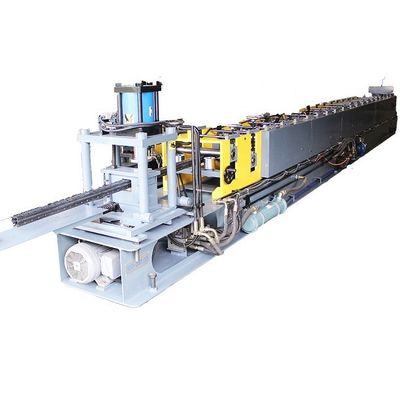 수력 저장 랙 롤 성형기 6.5T 15m/min