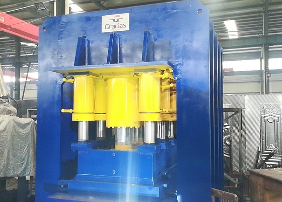 집중화된 15 kw 철재문 엠보싱머신 액압 프레스 2500T명